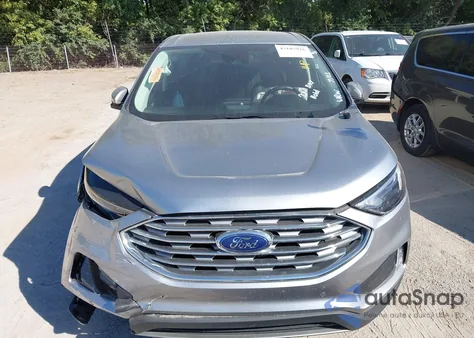 2024 Ford Edge Titanium z USA, uszkodzony, nr VIN 2FMPK4K94RBA89171